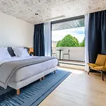 Hotel Le Saint Gelais