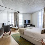 Le Saint Gelais Hotel