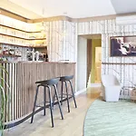 Le Saint Gelais 酒店