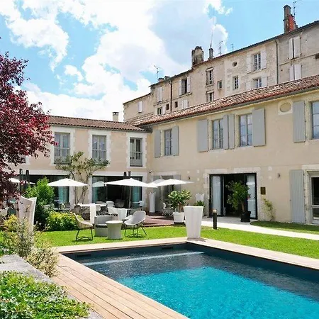 Le Saint Gelais Hotel