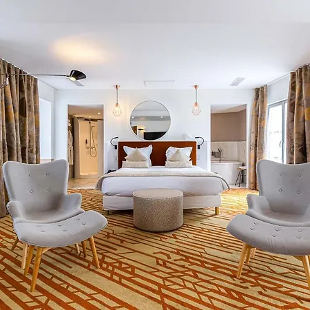 Hotel Le Saint Gelais