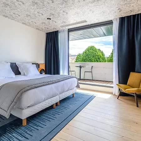 Hotel Le Saint Gelais