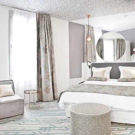 Le Saint Gelais Hotel