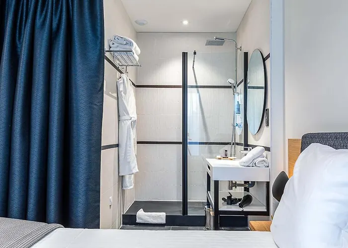 Hotel Le Saint Gelais