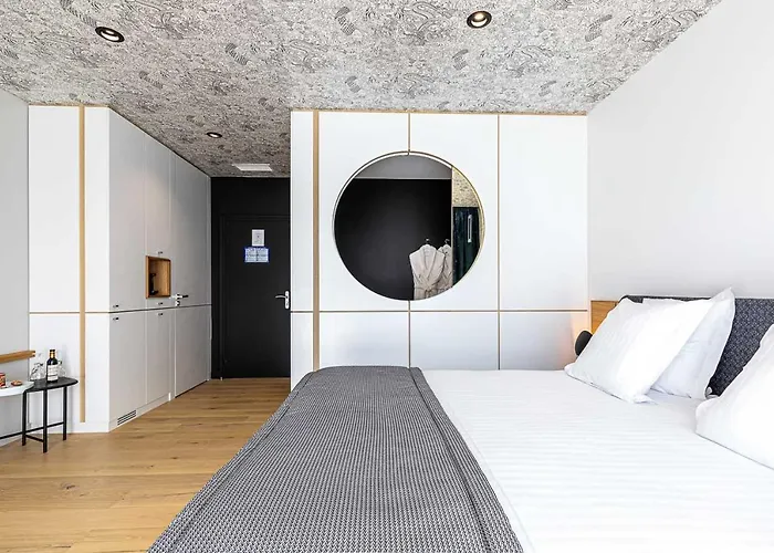 Hotel Le Saint Gelais