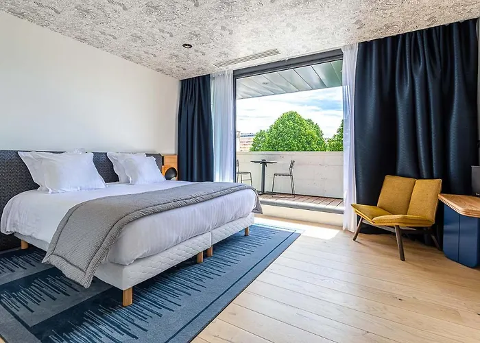 Hotel Le Saint Gelais