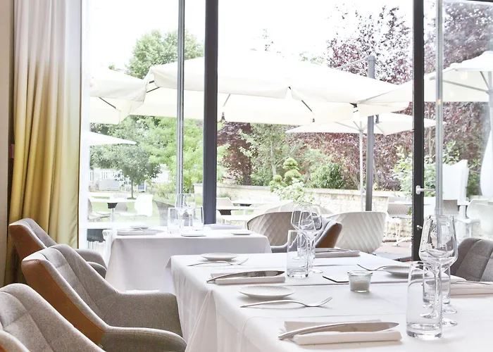 Hotel Le Saint Gelais